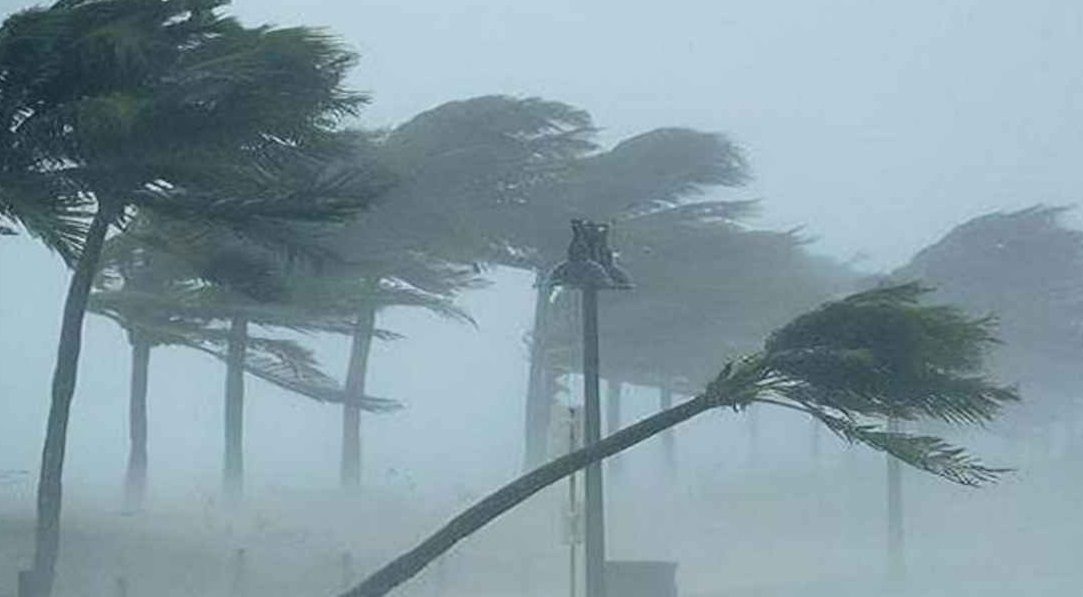 ৬০ কিমি বেগে ঝড়ের শঙ্কা যেসব অঞ্চলে